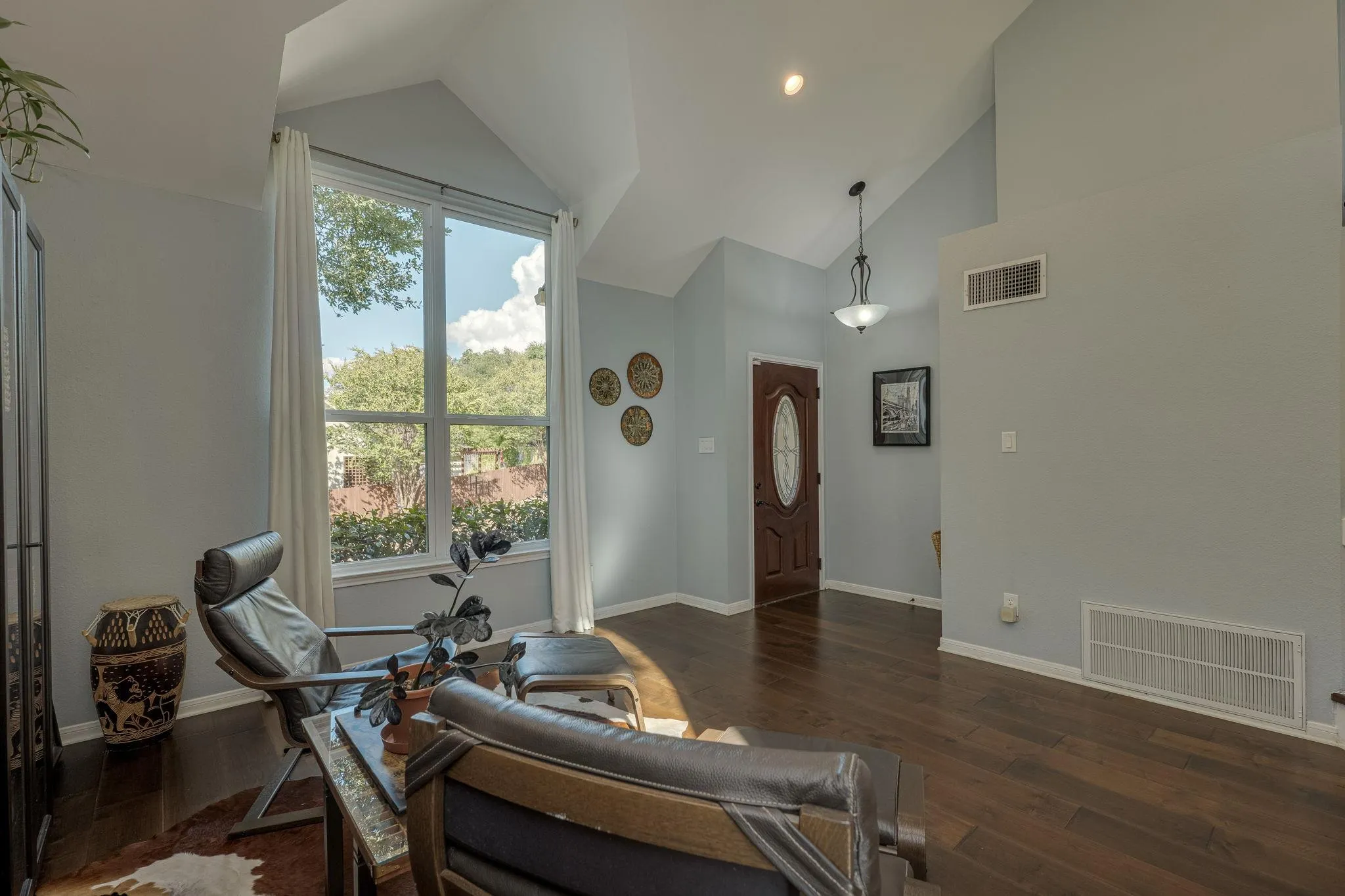 Photo 2 of 1433 ELM BROOK DR