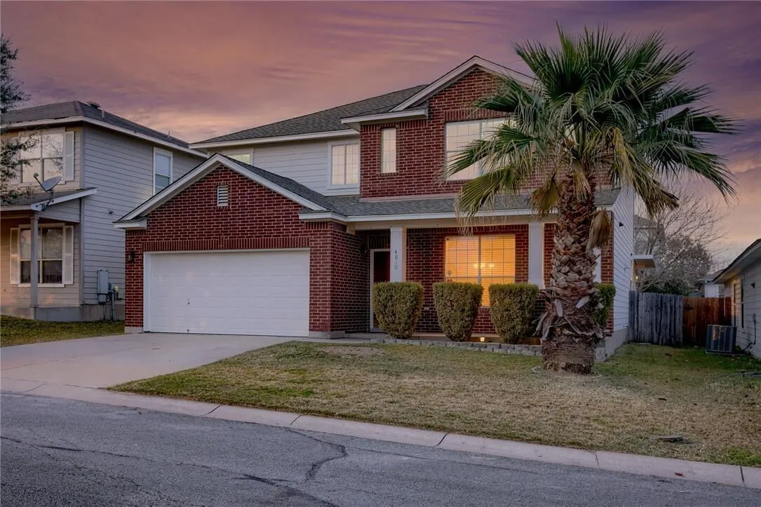 Photo 2 of 4810 VIRGINIA DARE LN #88