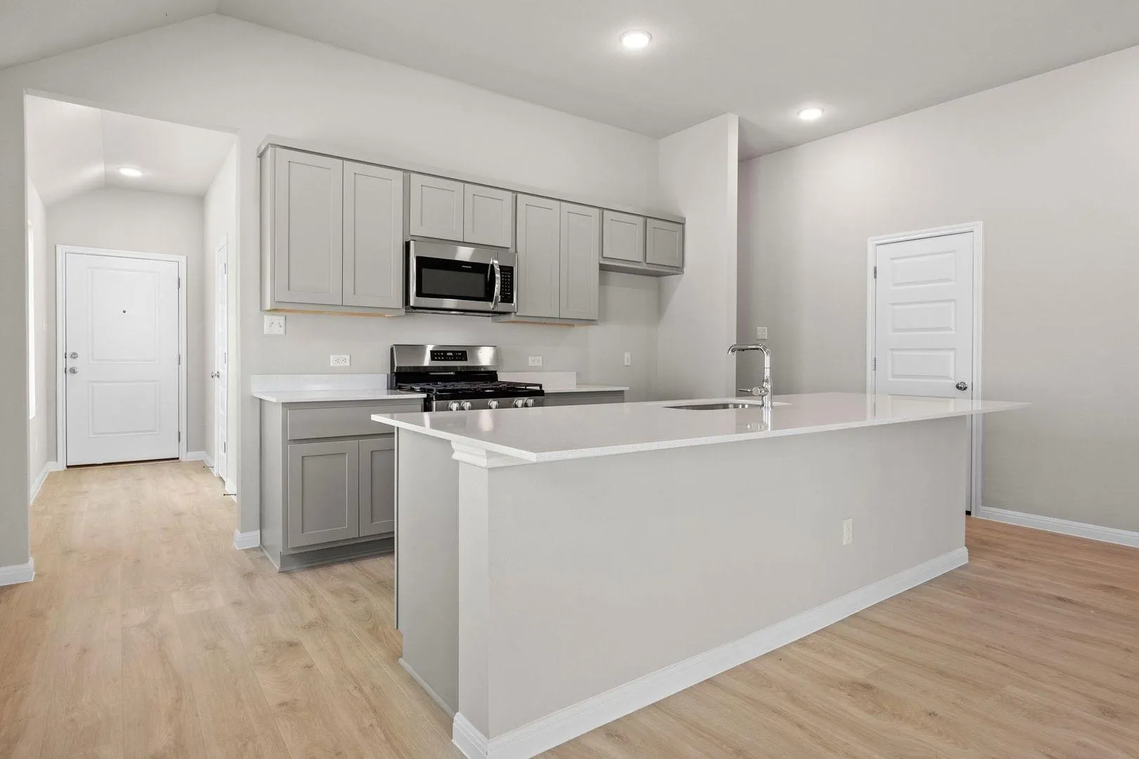 Photo 4 of 5701 KOSHOA DR