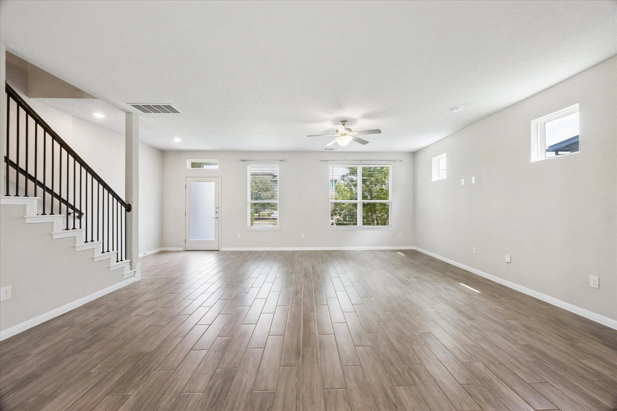 Photo 5 of 8800 WHITTER DR #58