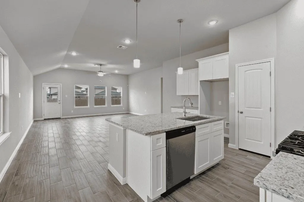 Photo 2 of 417 STELLAR WIND DR