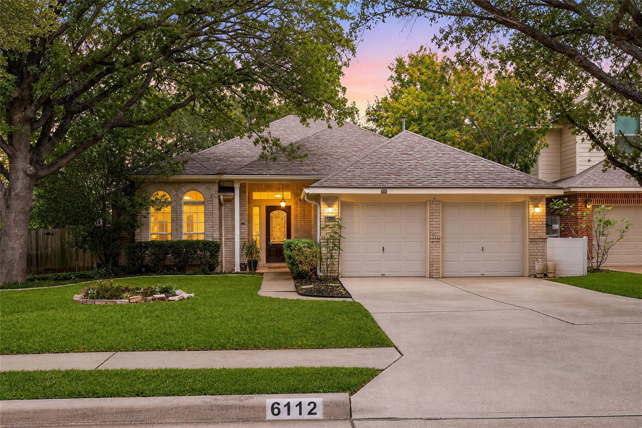 Photo 3 of 6112 JUMANO LN