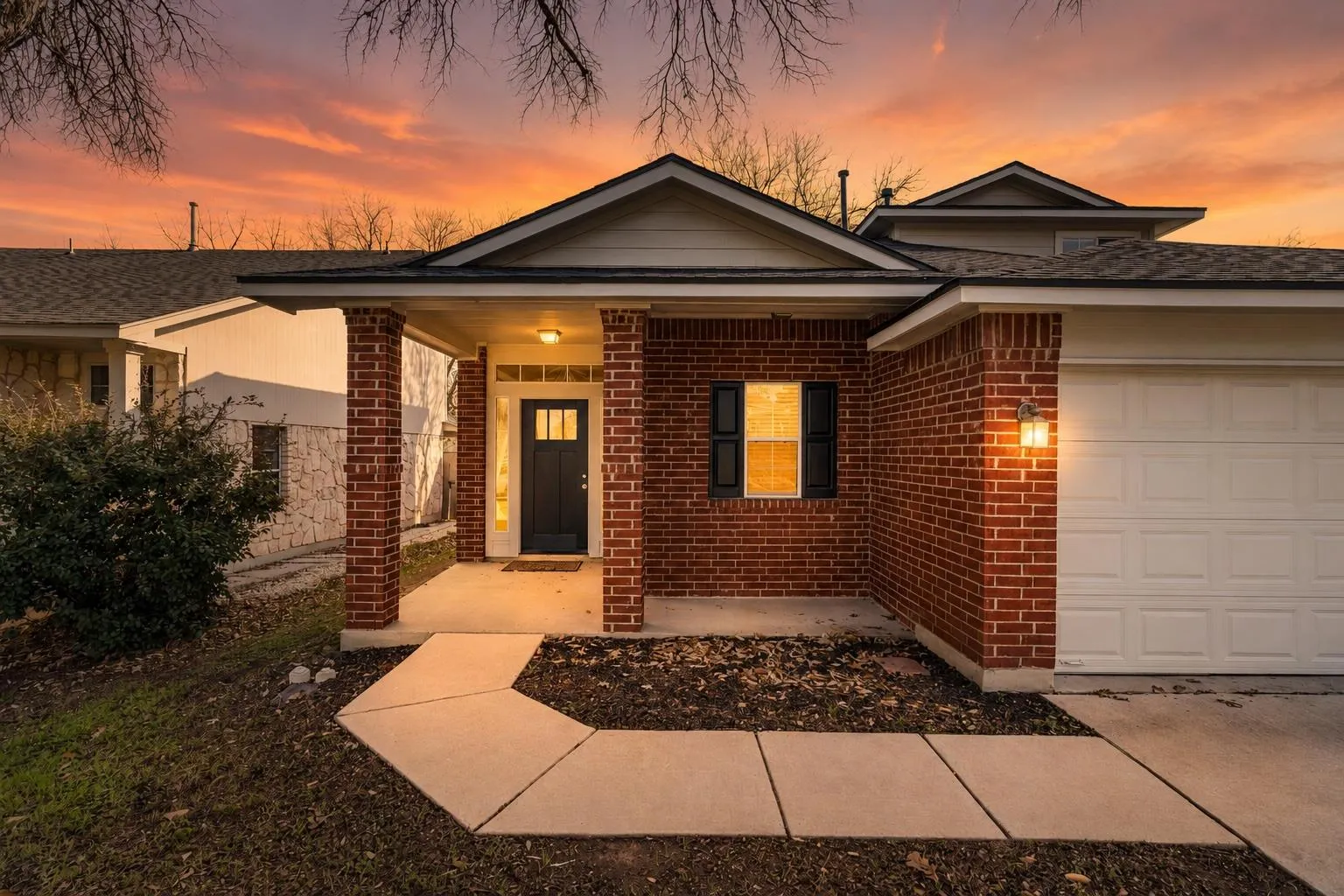 Photo of 11116 JIM THORPE LN, Austin, TX, 78748