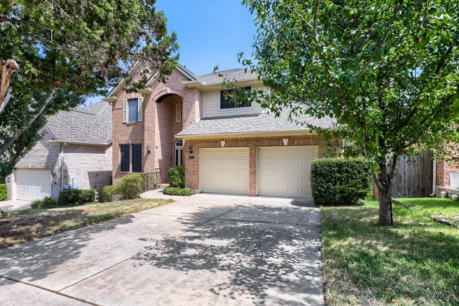 Photo 3 of 9525 AIRE LIBRE DR
