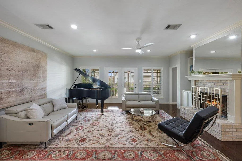 Photo 5 of 206 PHLOX DR