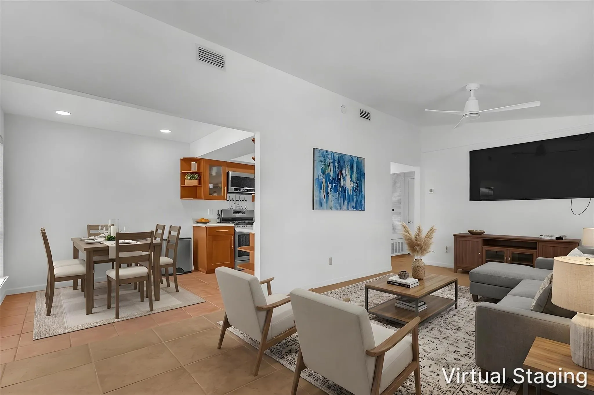 Photo 5 of 10809 LAMBERT CIR
