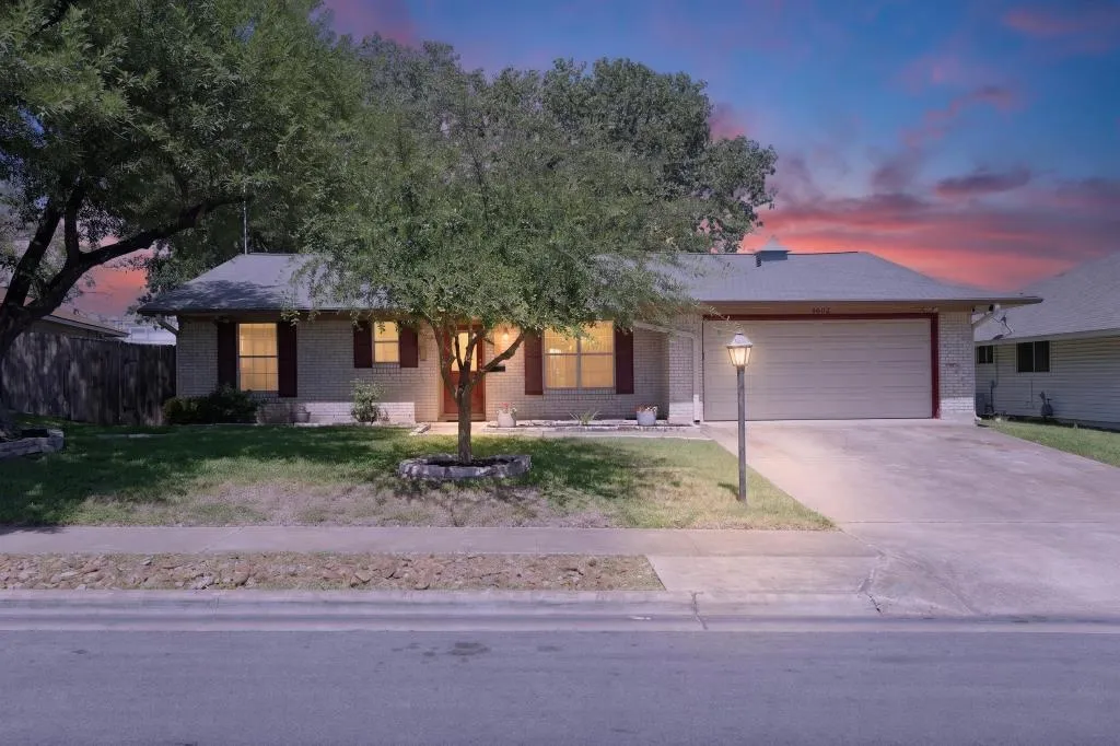 Photo of 8602 COLONIAL DR, Austin, TX, 78758