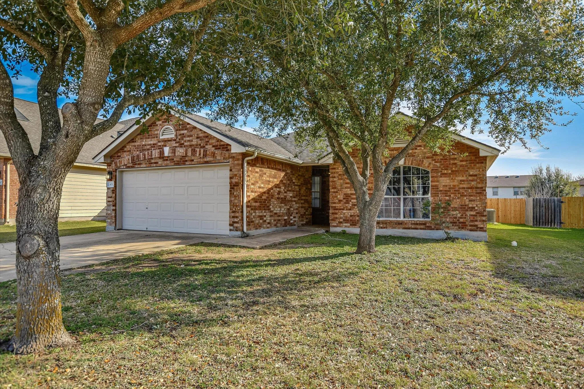 Photo of 401 BANDARA WOODS BLVD, Elgin, TX, 78621