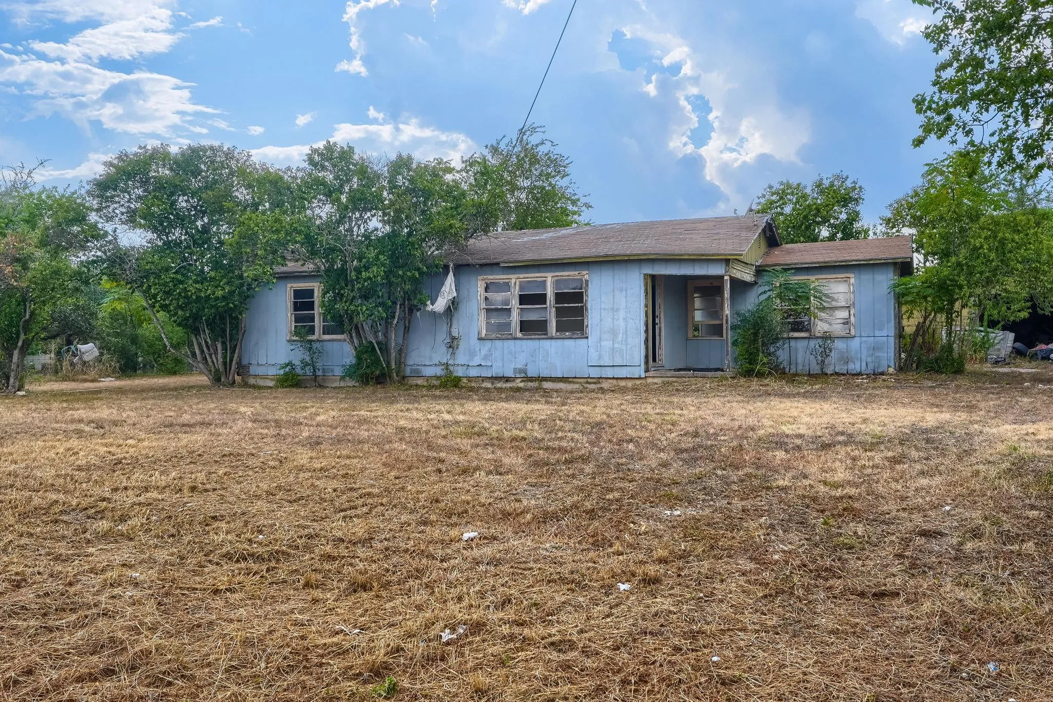 Photo of 2212 HUNTER RD, San Marcos, TX, 78666