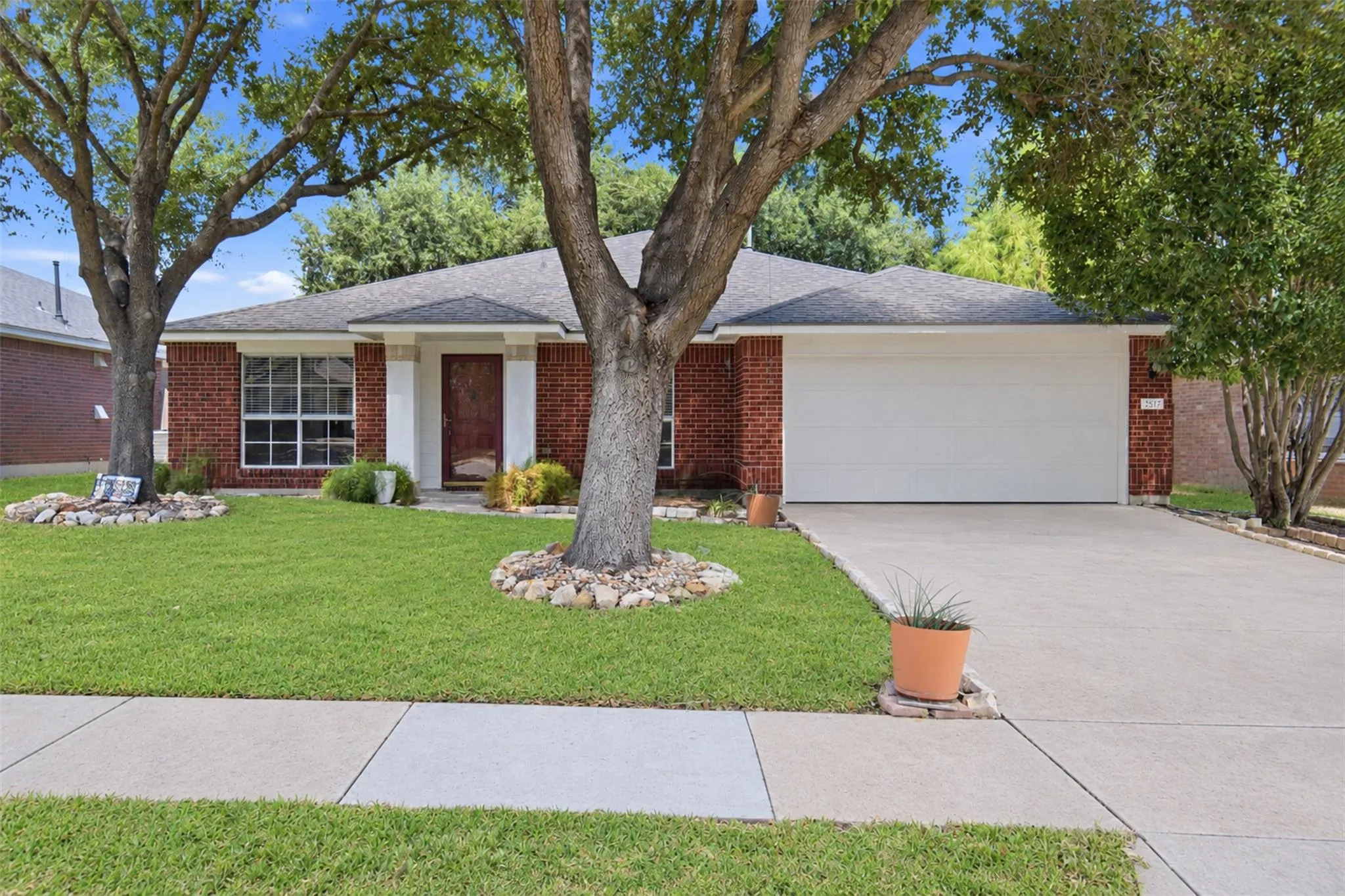 Photo of 2517 VERNELL WAY, Round Rock, TX, 78664