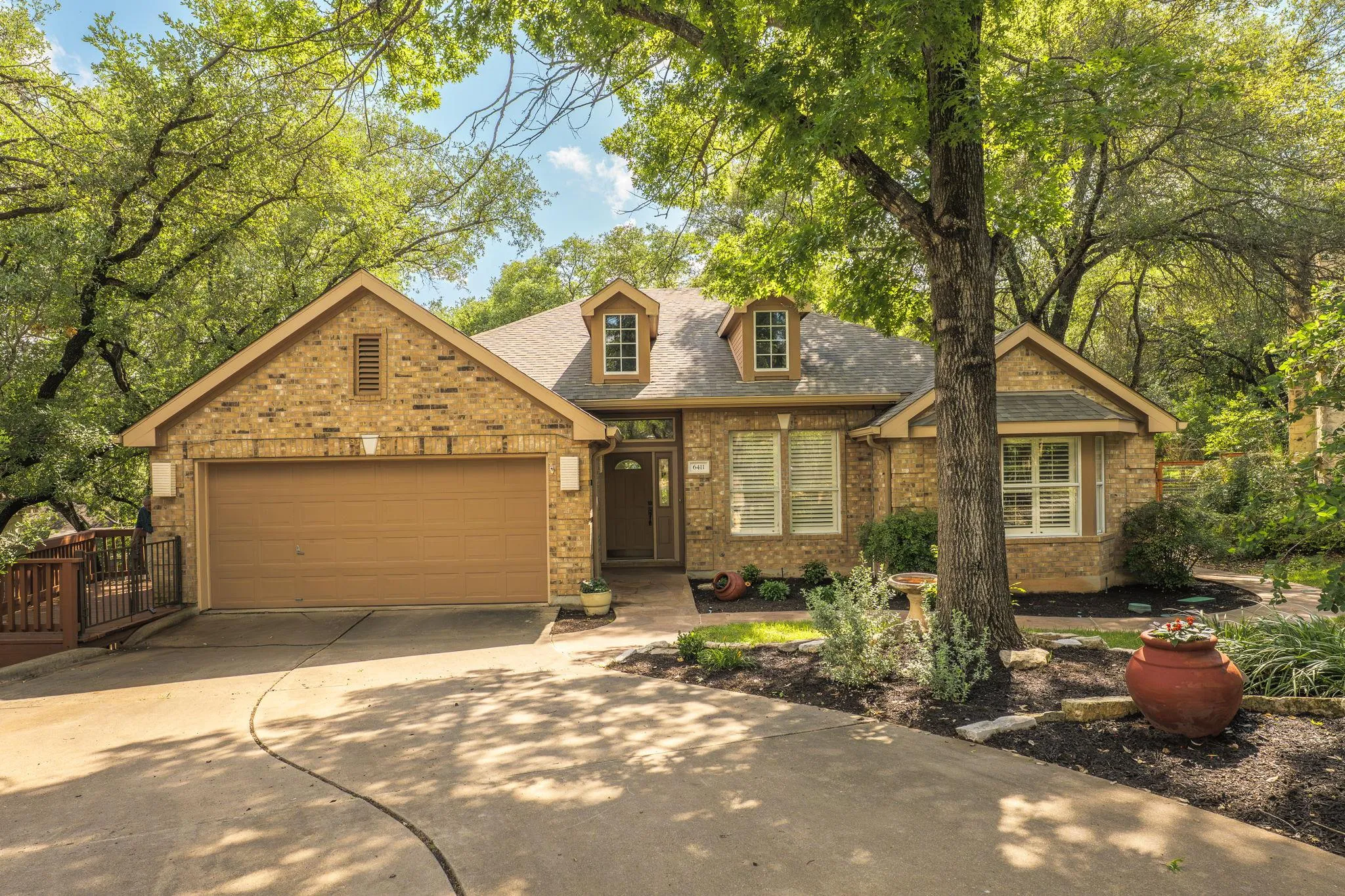 Photo of 6411 JOHANNE CT, Austin, TX, 78750