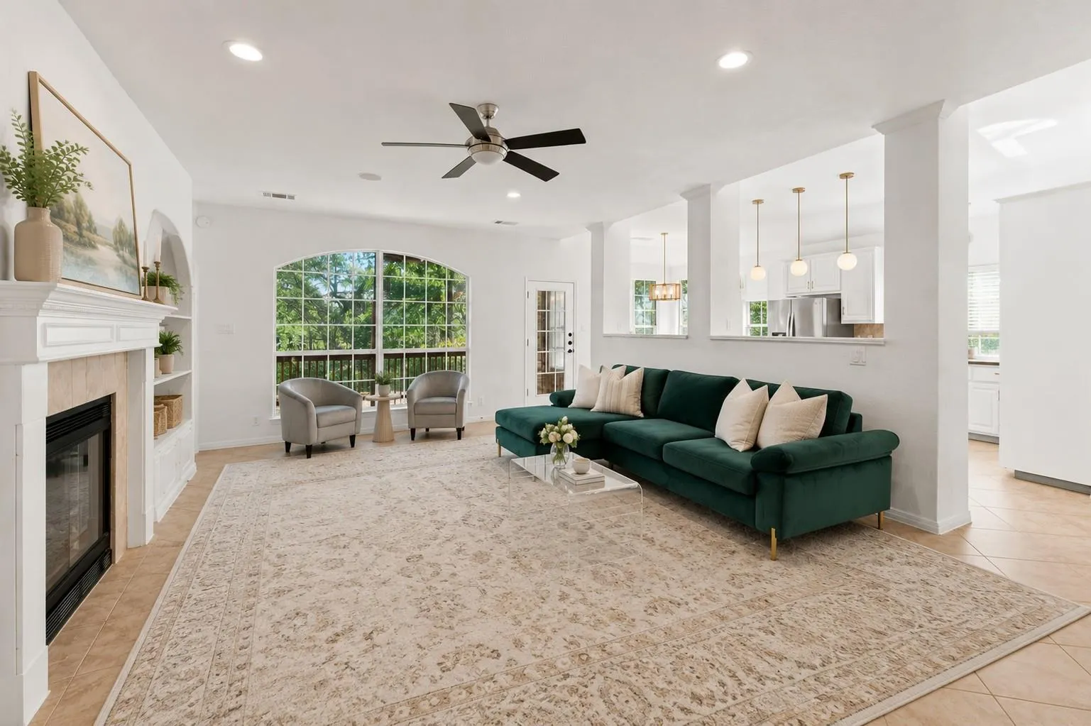 Photo 4 of 10036 SCULL CREEK DR