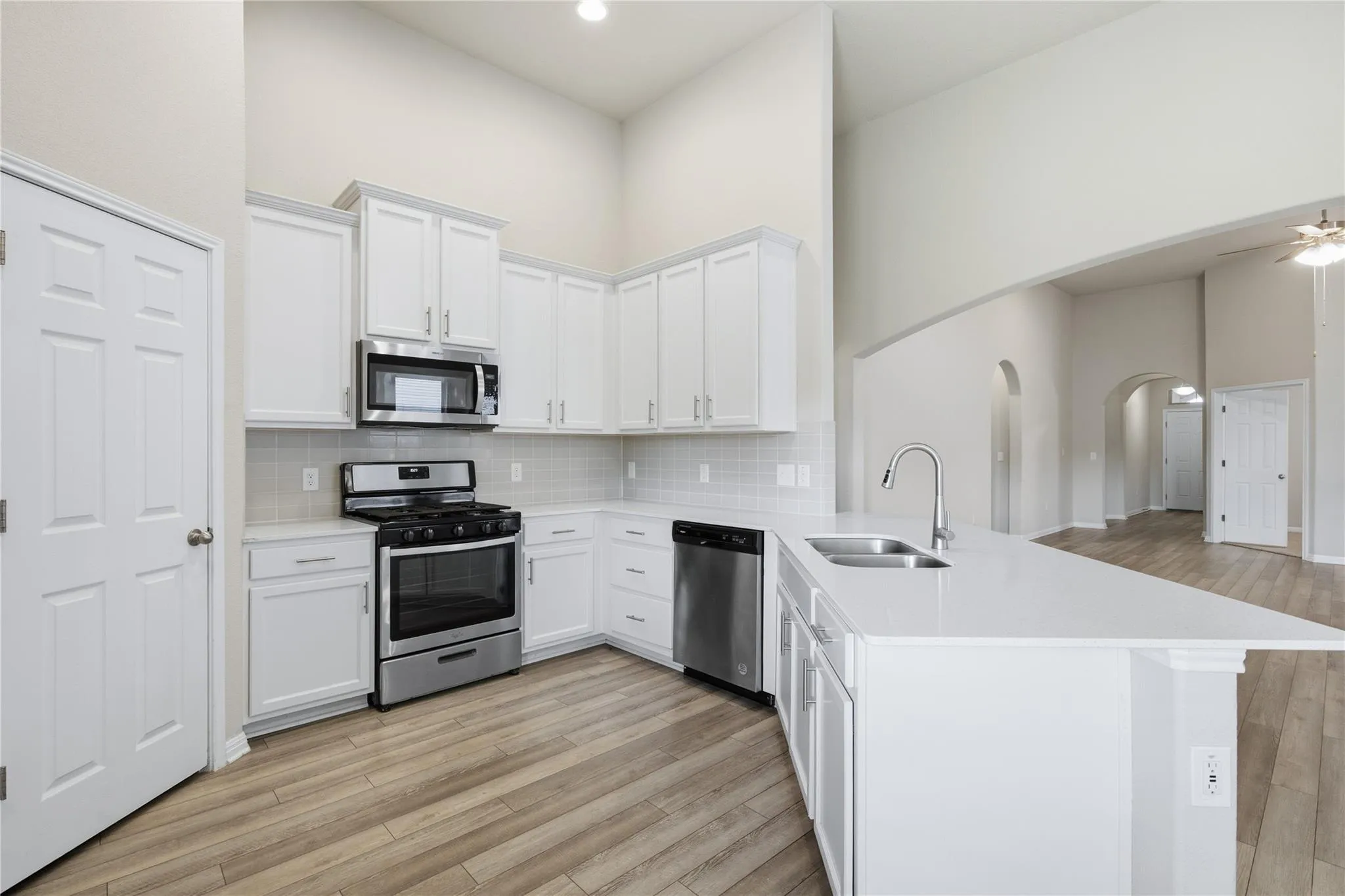 Photo 5 of 185 MUNK LN