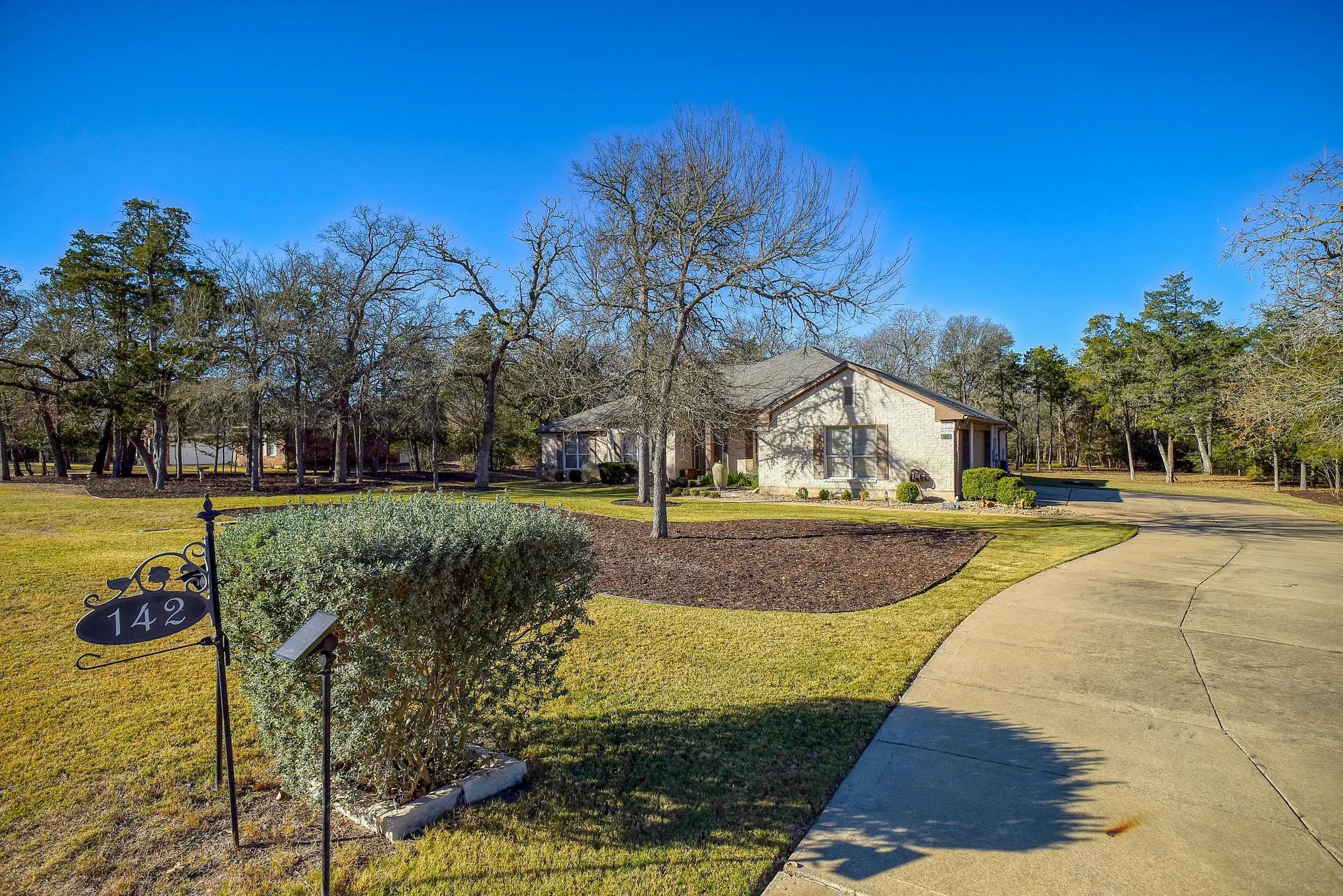 Photo 4 of 142 JOSHUA SMITH LN