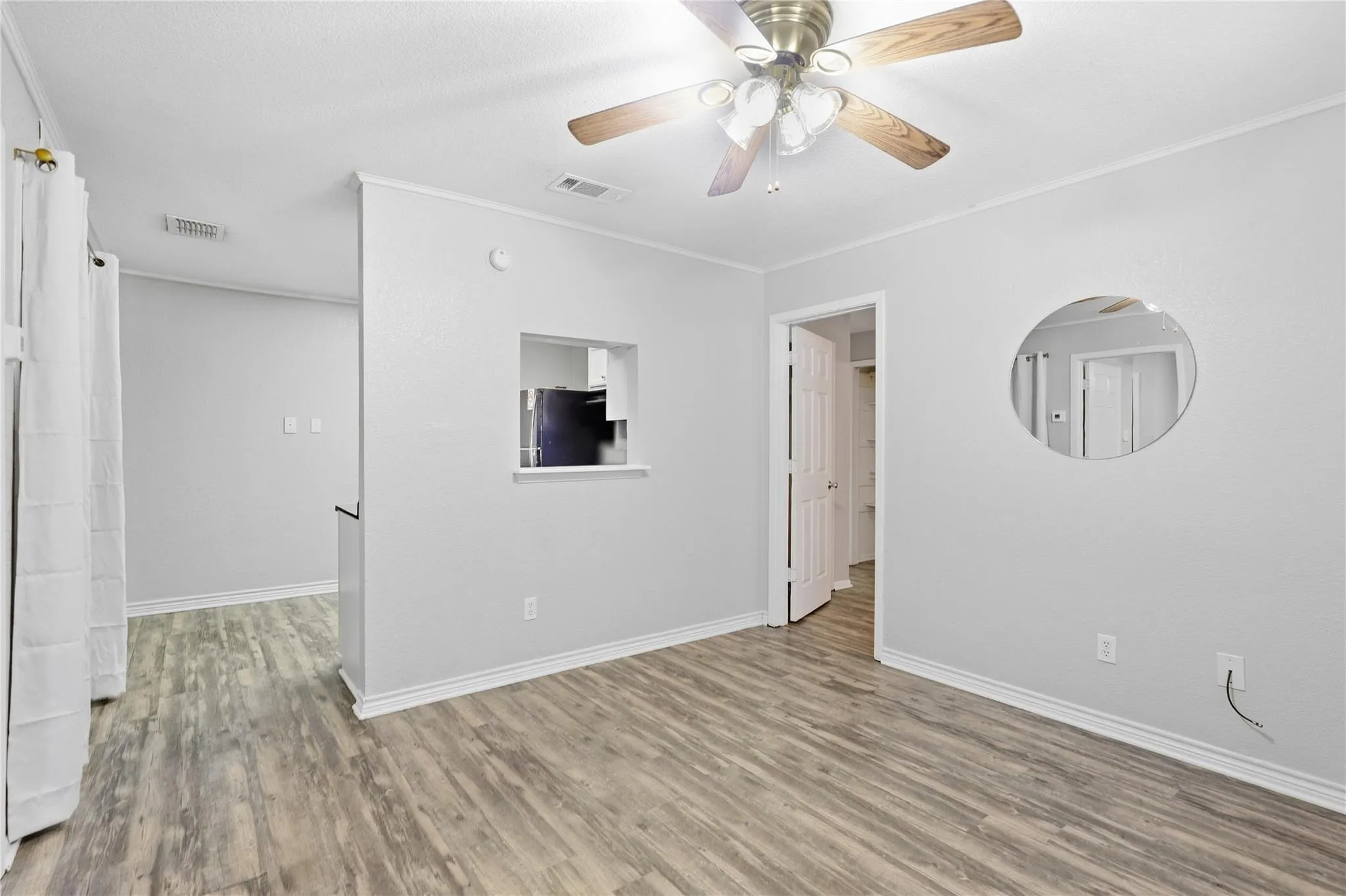 Photo 3 of 1624 AQUARENA SPRINGS DR #B114