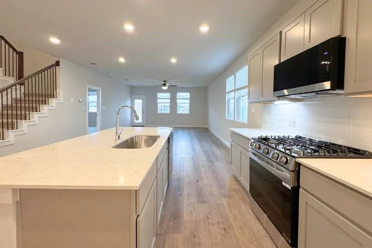 Photo 5 of 12120 RUSSO DR