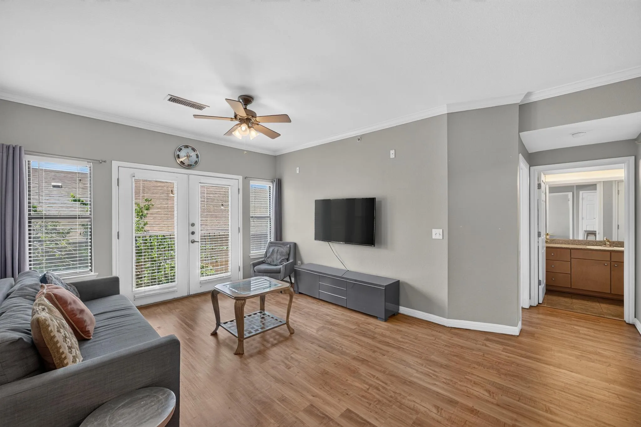 Photo of 2502 LEON ST #304, Austin, TX, 78705
