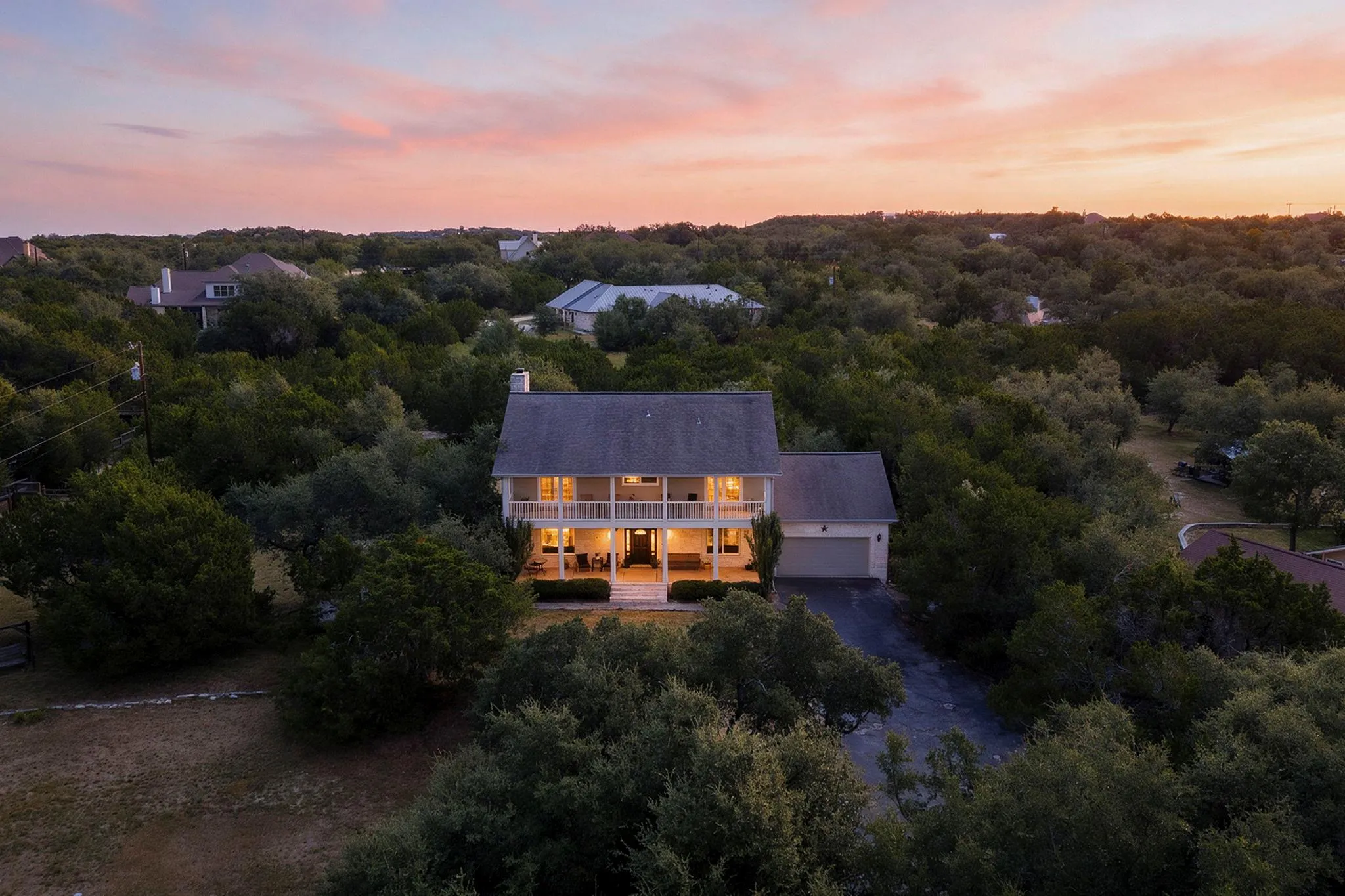 Photo of 701 COTTONWOOD CREEK RD, Dripping Springs, TX, 78620
