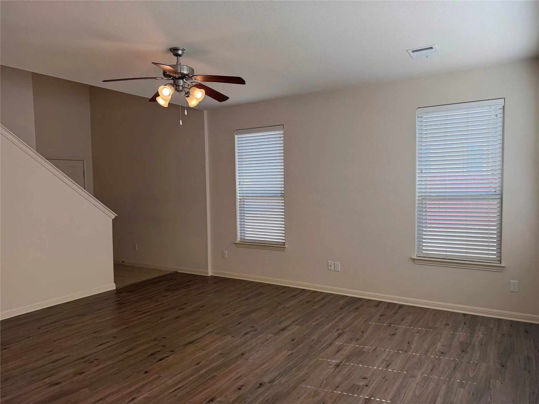 Photo 5 of 2410 GREAT OAKS DR #701