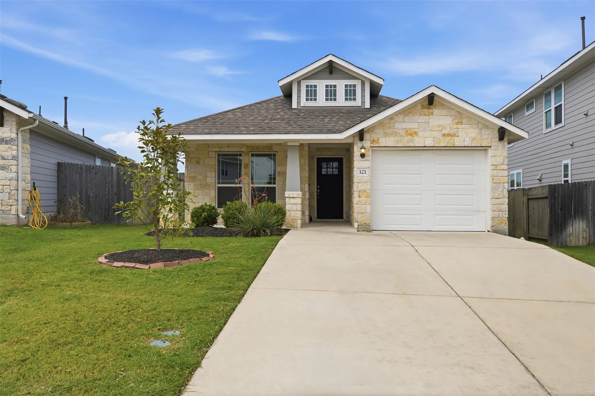 Photo of 321 GAIDA LOOP, Georgetown, TX, 78628