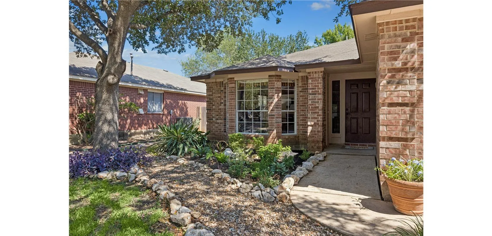 Photo 2 of 4316 COMPANEROS WAY