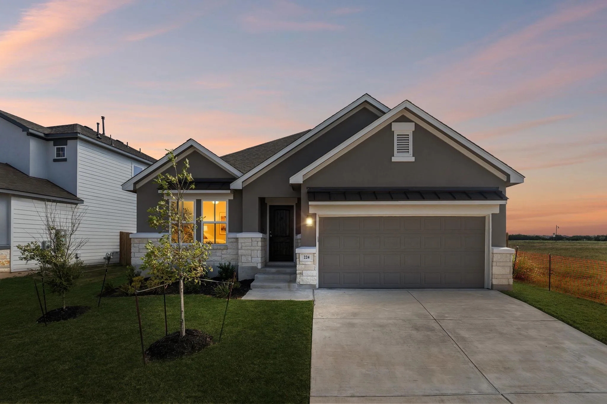 Photo of 224 IRONSHOE TRL, Liberty Hill, TX, 78642
