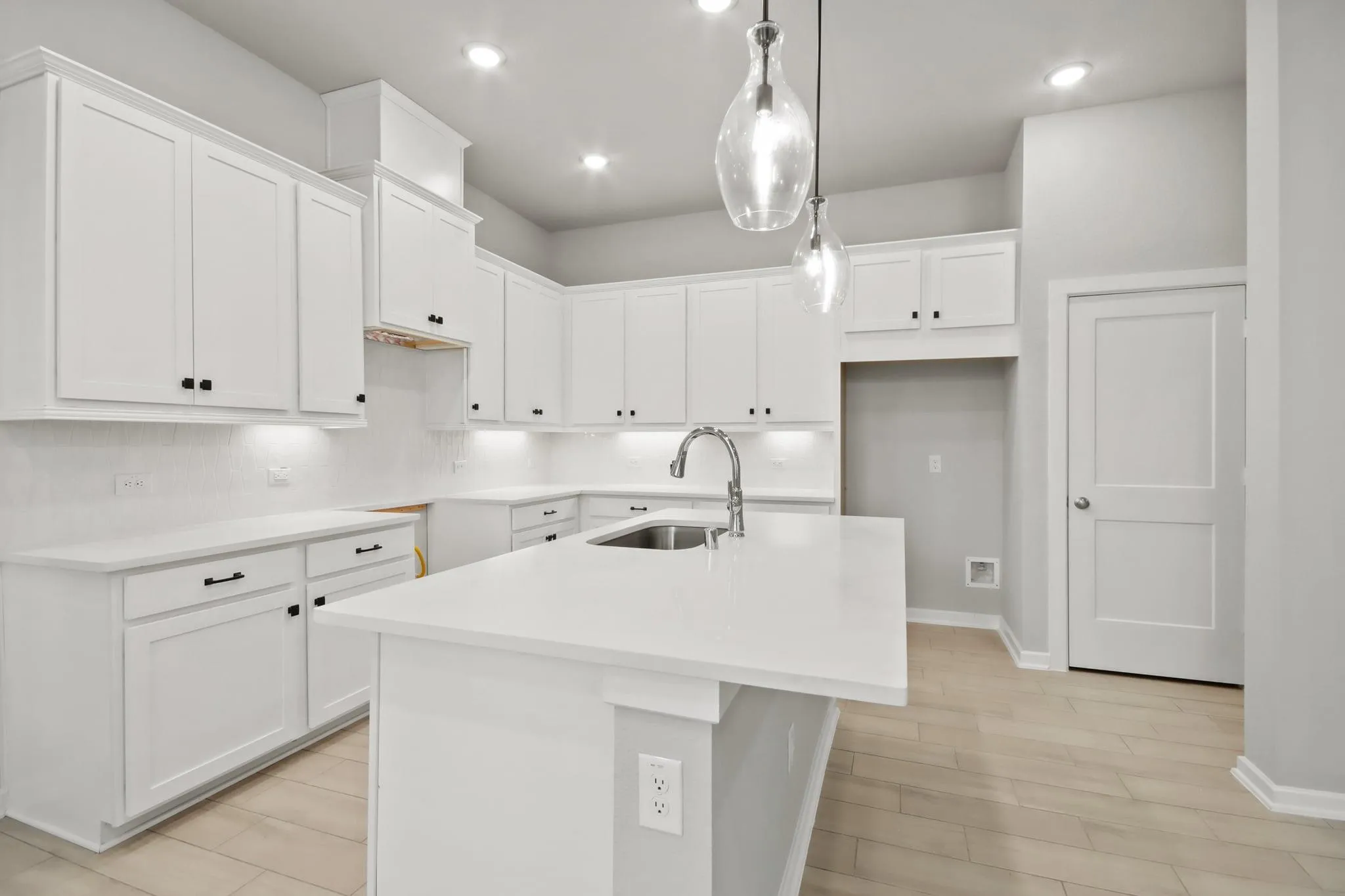 Photo 5 of 221 FLORA SPRINGS CV