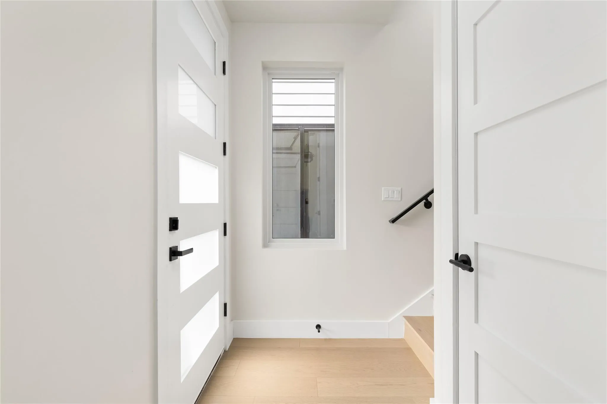 Photo 5 of 100 W ODELL ST #2