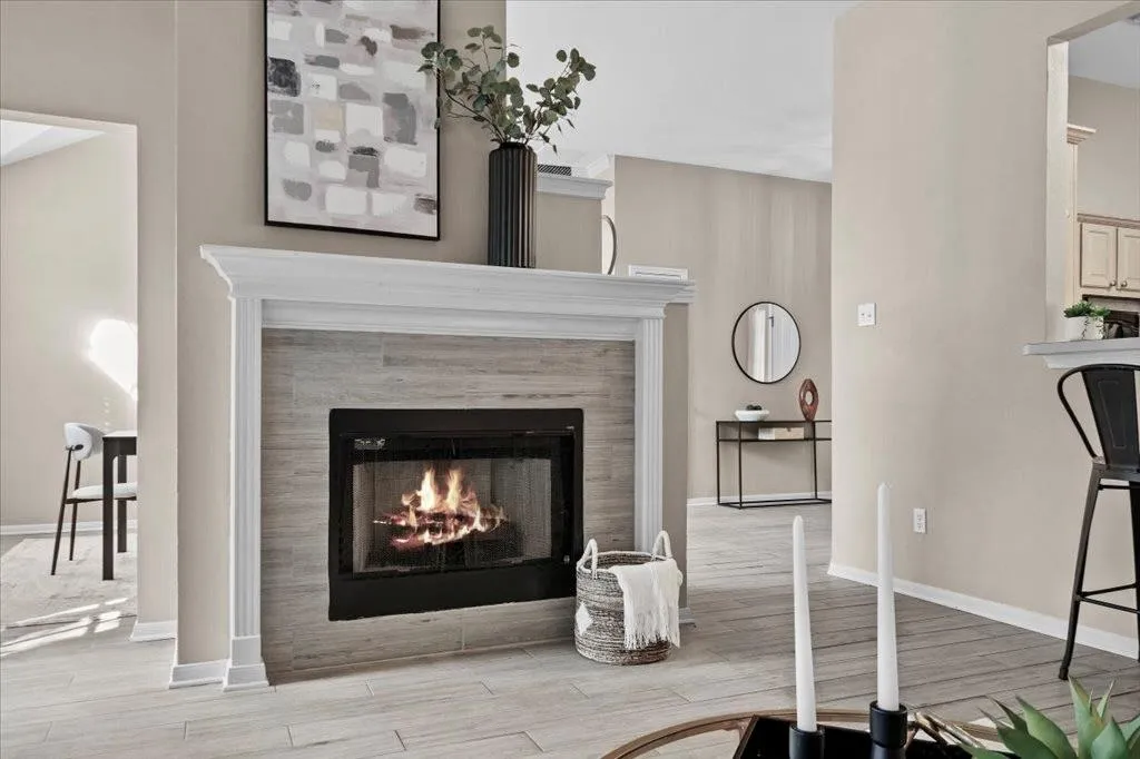 Photo 4 of 9120 FAINWOOD LN