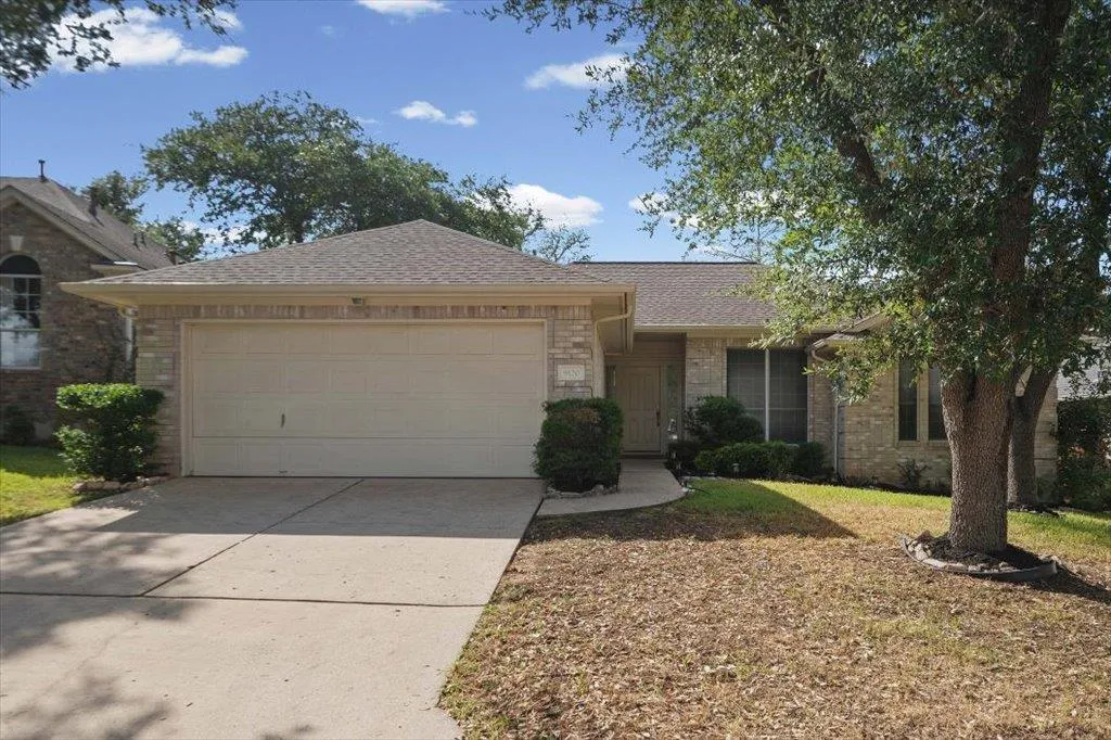 Photo 2 of 9120 FAINWOOD LN
