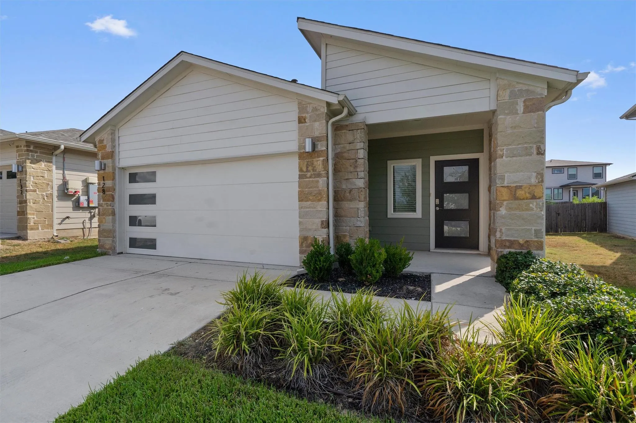 Photo of 128 SCARBOROUGH WAY, San Marcos, TX, 78666