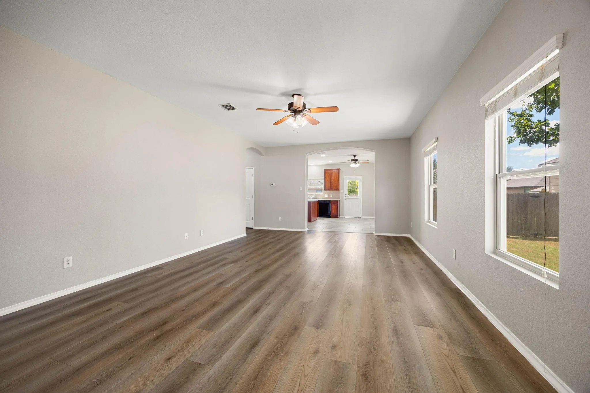 Photo 5 of 1200 REAGAN WELLS DR
