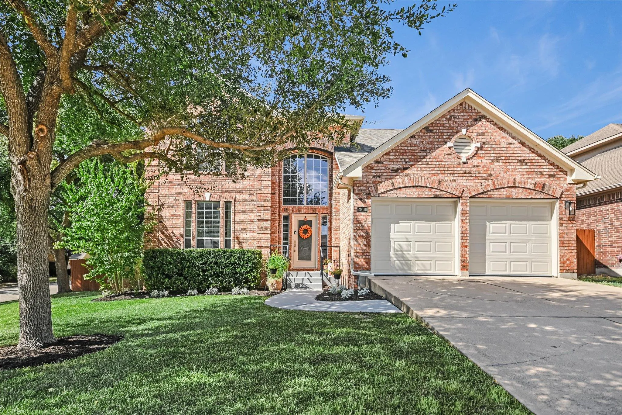 Photo of 2900 GRIMES RANCH RD, Austin, TX, 78732