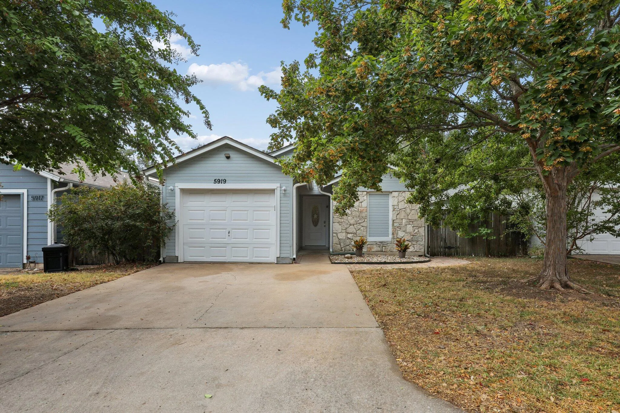 Photo of 5919 KEVIN KELLY PL, Austin, TX, 78727