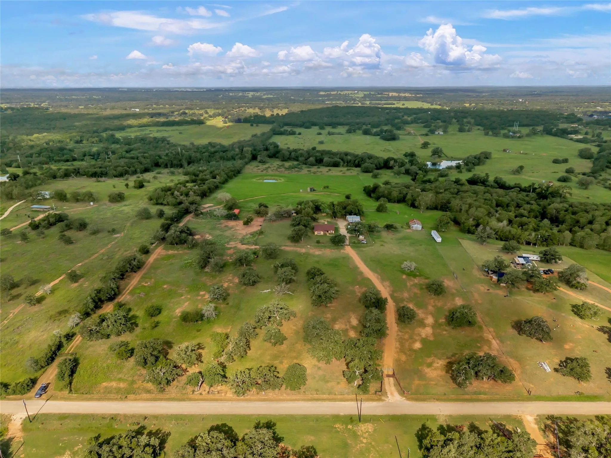 Photo of 1080 LEAGUE LINE RD, Paige, TX, 78659