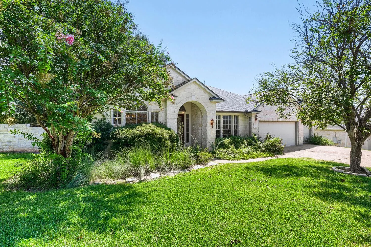 Photo 4 of 3102 LOMBARDI WAY