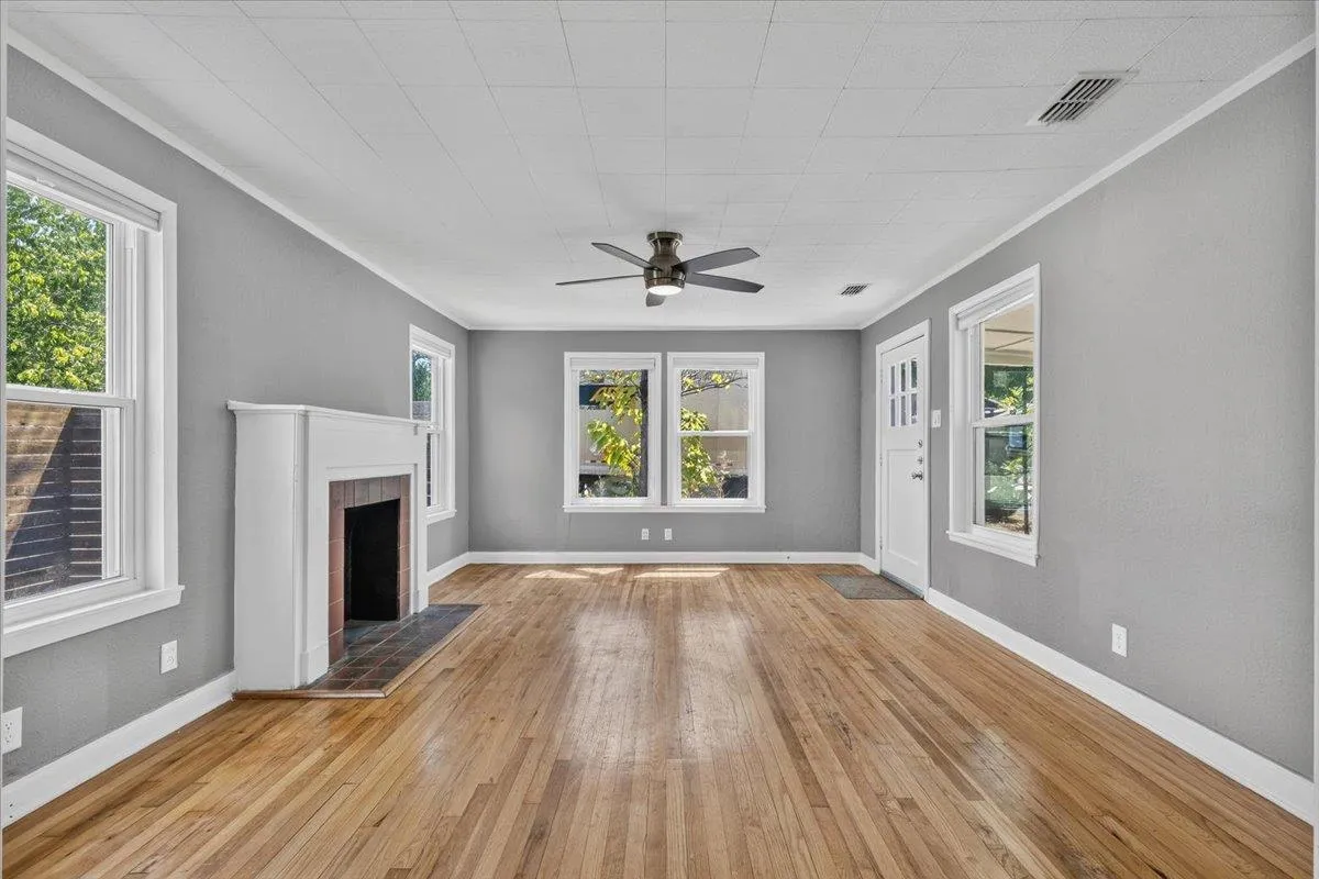 Photo 4 of 4800 EVANS AVE #A