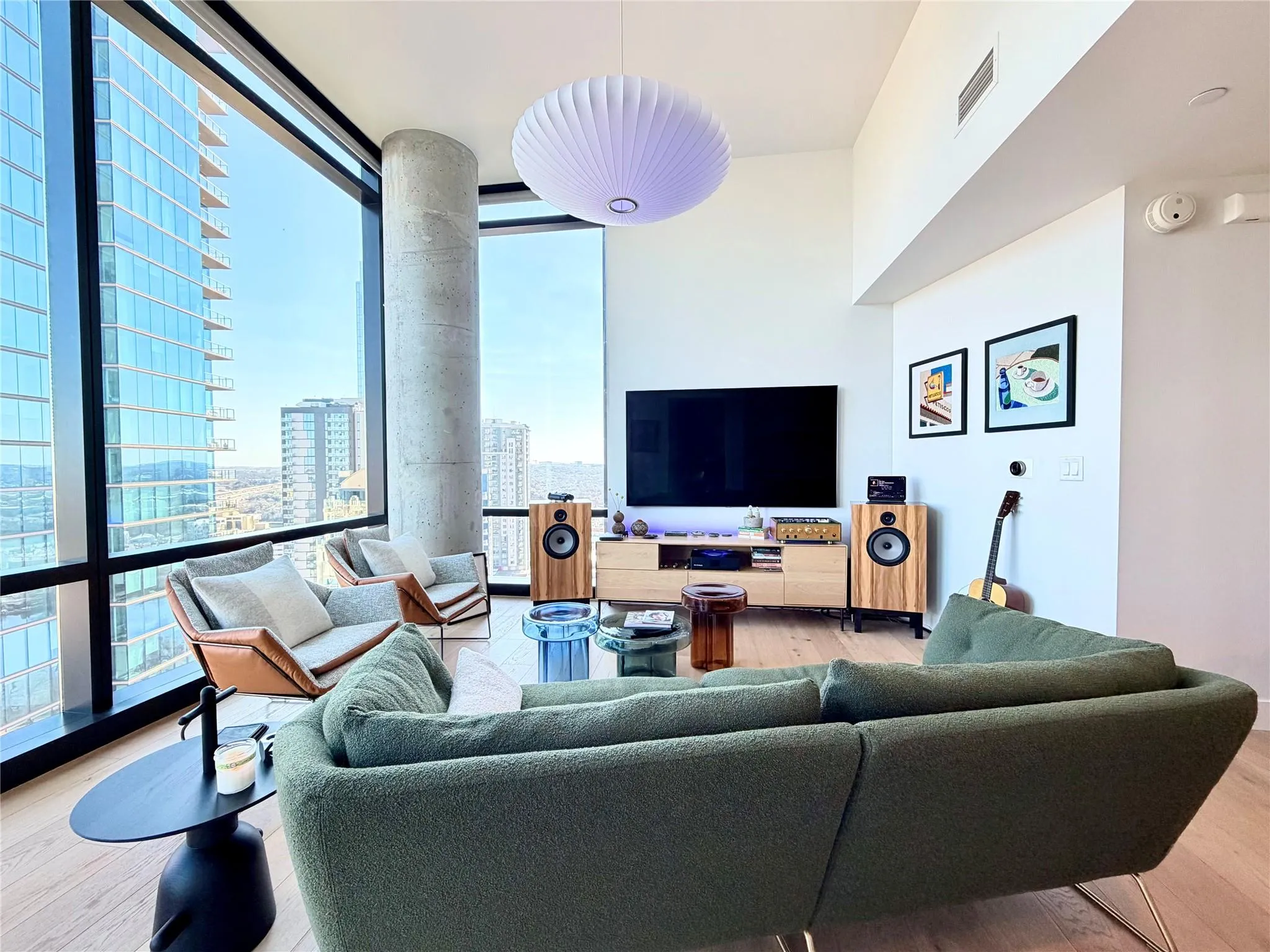 Photo 5 of 70 RAINEY ST #2203