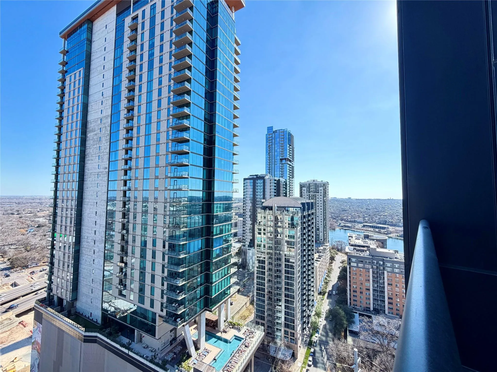 Photo of 70 RAINEY ST #2203, Austin, TX, 78701