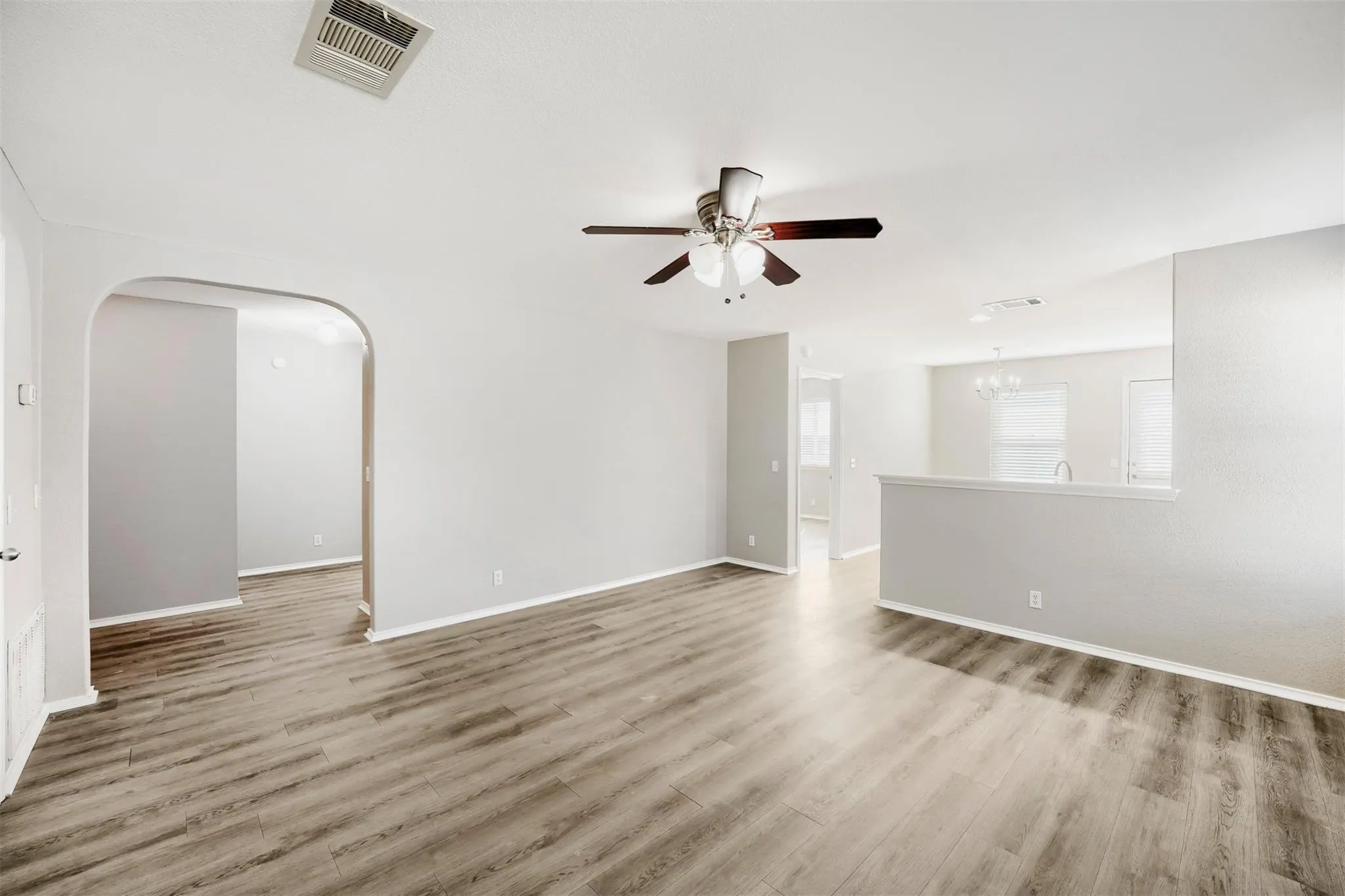 Photo 5 of 187 AMES CV