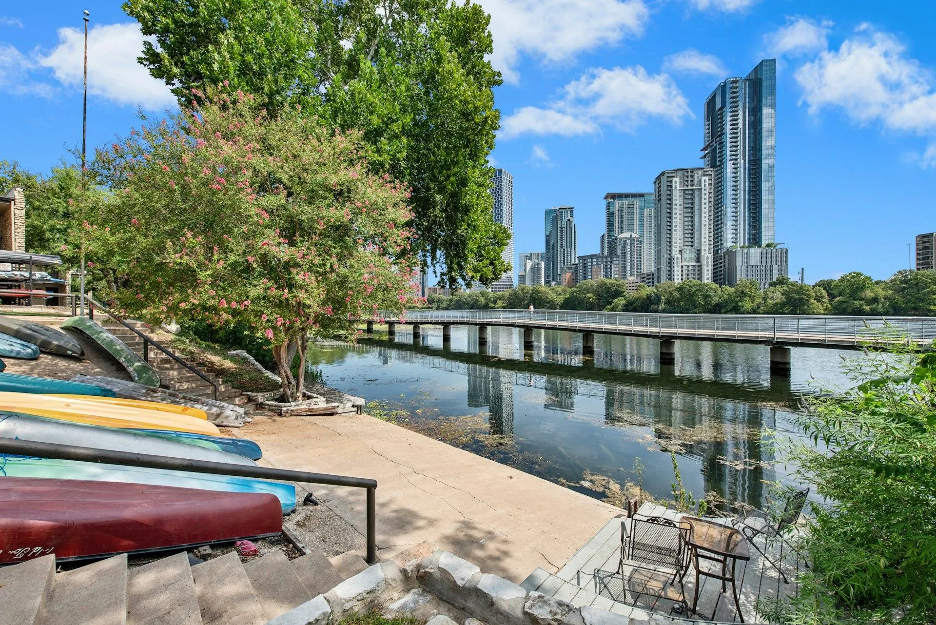Photo 2 of 500 E RIVERSIDE DR #114