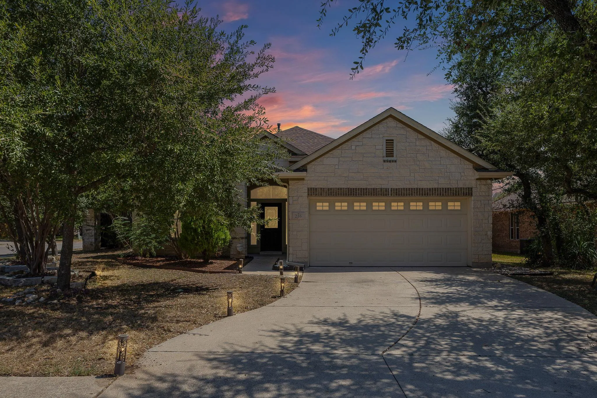 Photo 2 of 216 CHERRY LAUREL DR