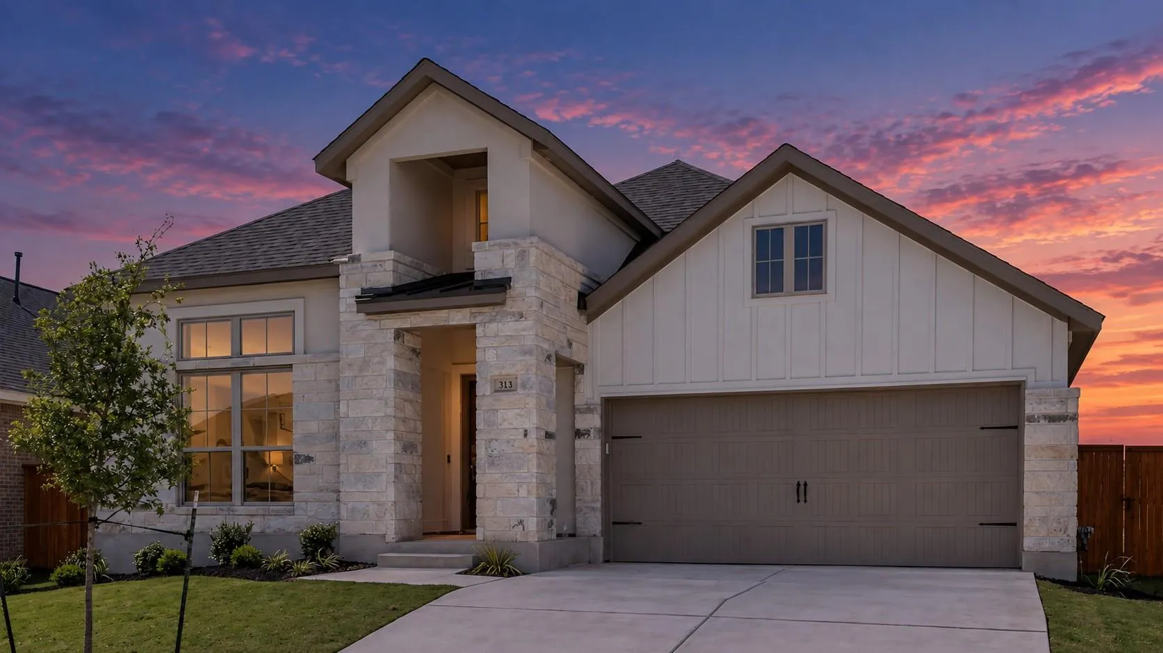 Photo of 313 GLEN ARBOR DR, Liberty Hill, TX, 78642
