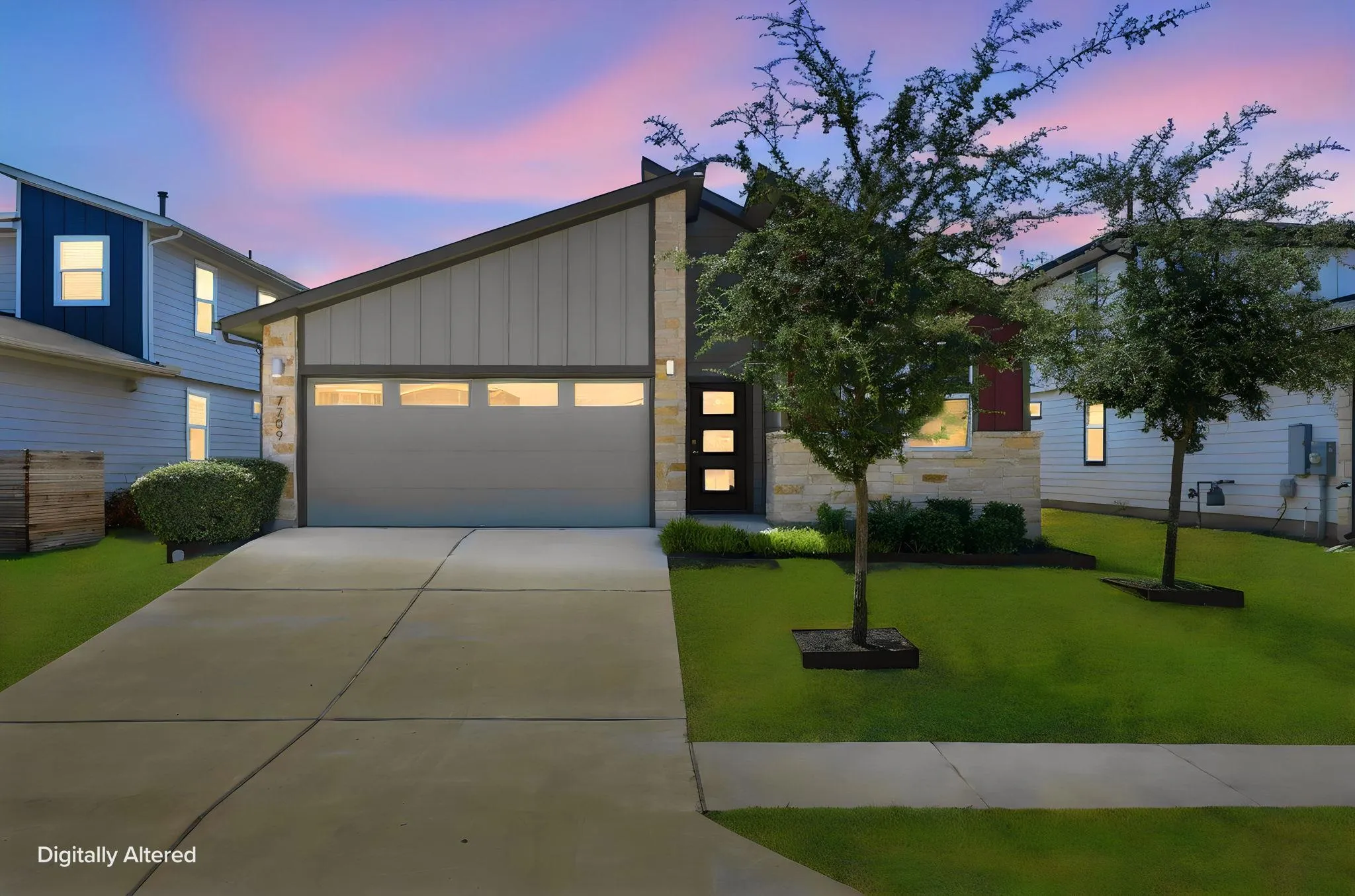 Photo 2 of 7709 LINNIE LN