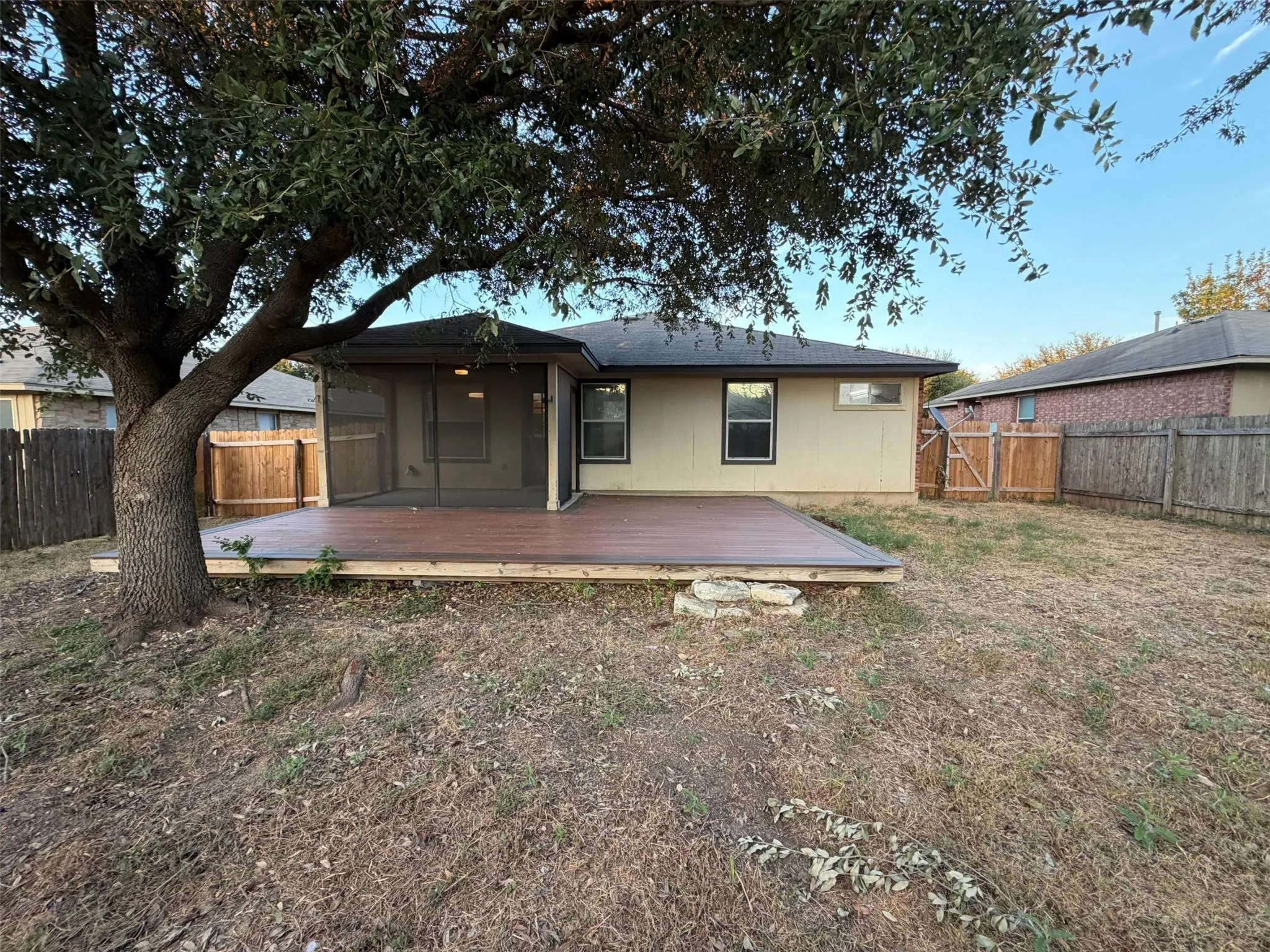 Photo 5 of 1107 BURGESS DR