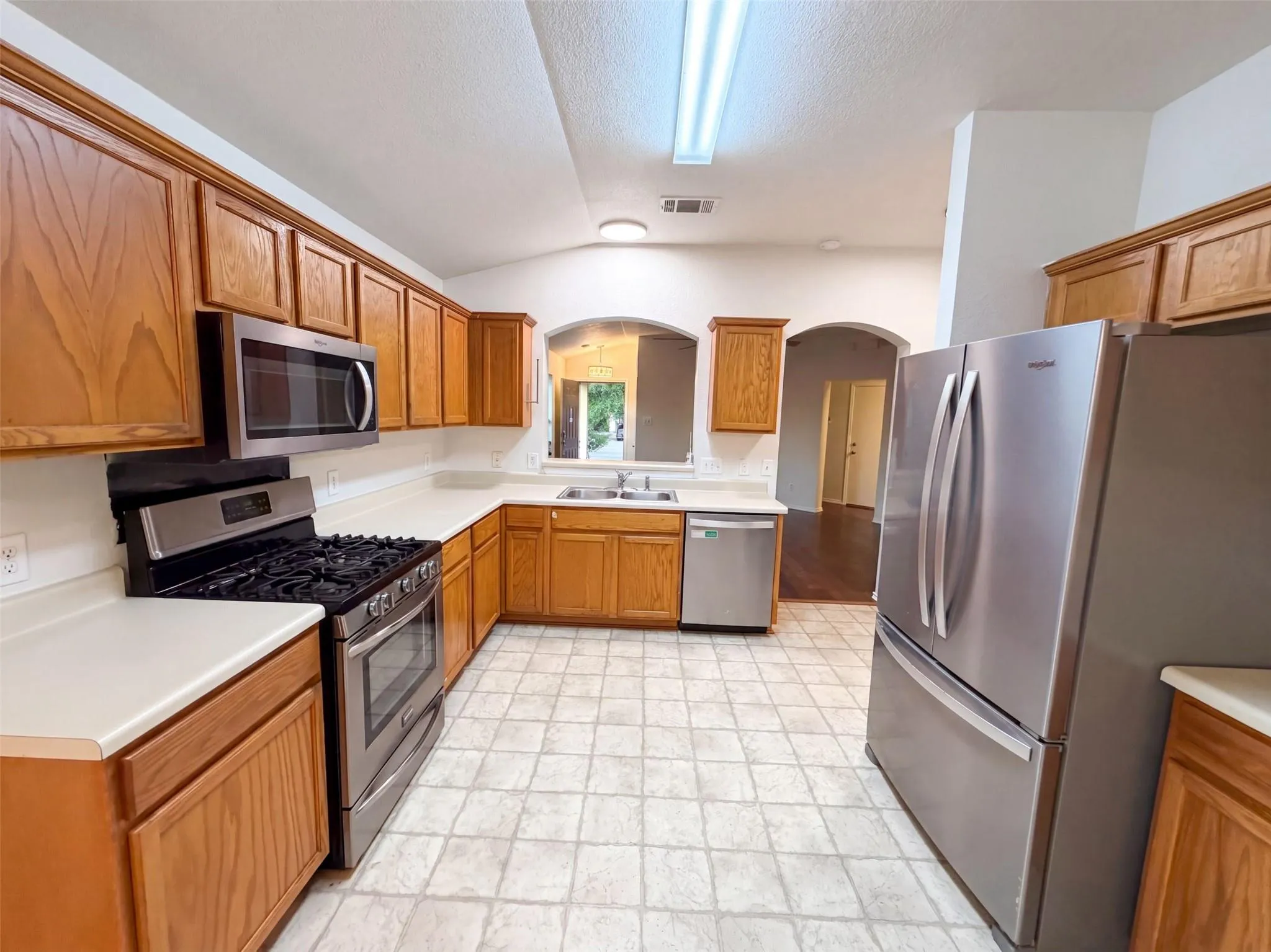 Photo 2 of 1107 BURGESS DR