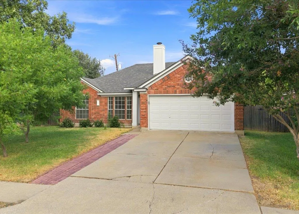 Photo 2 of 3700 WALLEYE WAY