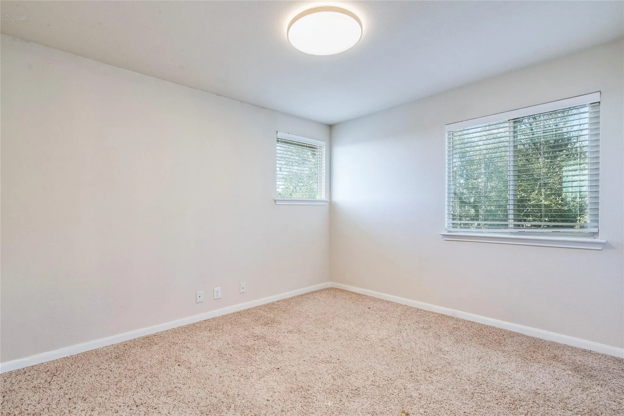 Photo 5 of 17708 LINKHILL DR