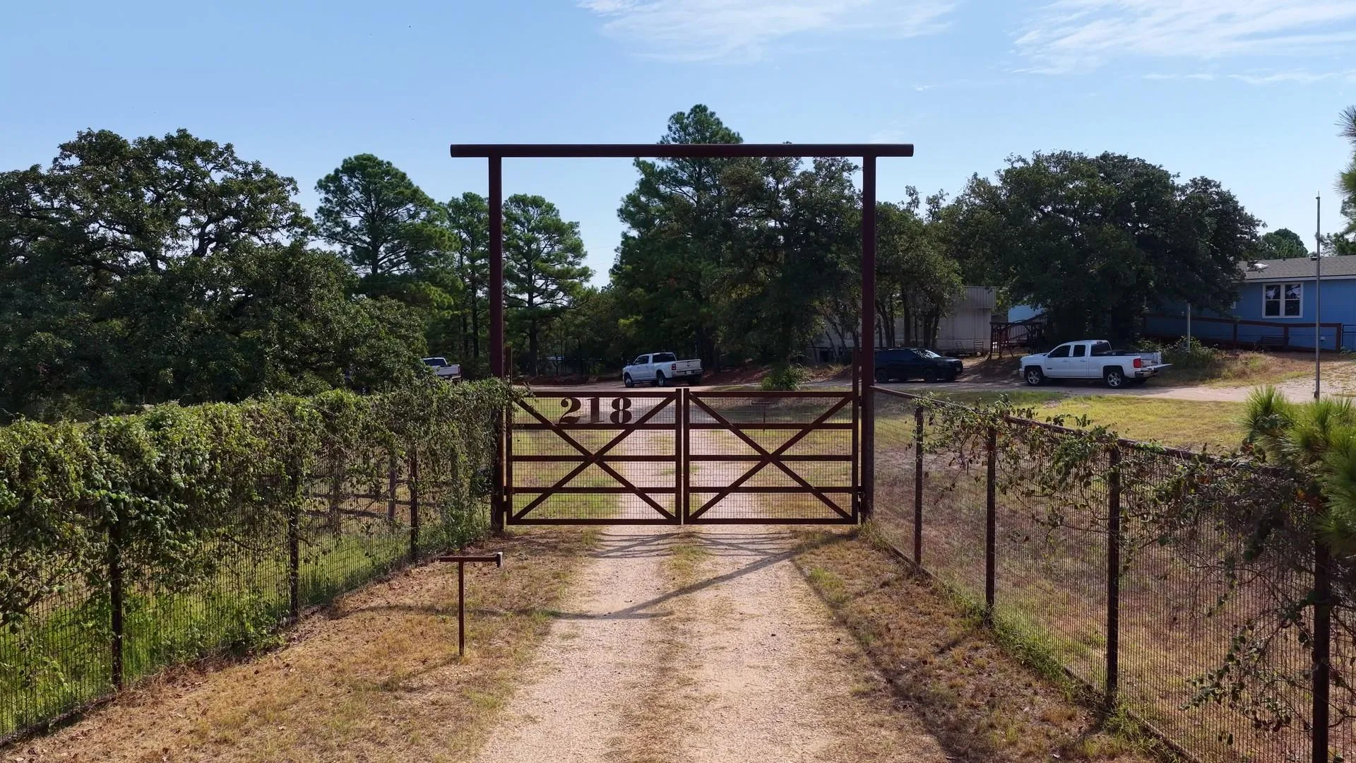Photo of 218 LITTLE RANCH RD, Red Rock, TX, 78662