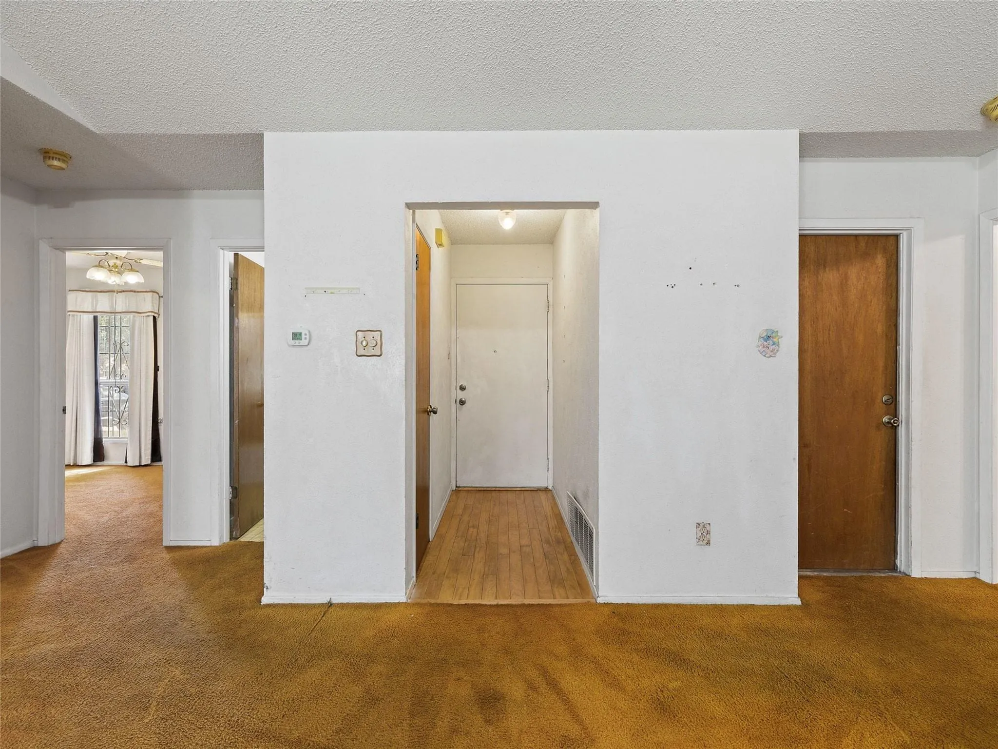 Photo 5 of 4606 BORAGE DR